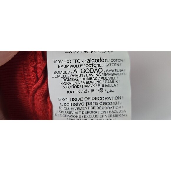 Captivating Size Medium Wisconsin Badgers Red Short Sleeve T Shirt New - Picture 6 of 7